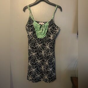 Pura Vida Green and Black Patterned Sleeveless Dress